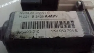 1K0959704E Моторчик стеклоподъемника Volkswagen Touran 1 Арт e11743375, вид 7