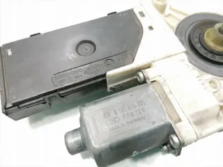 0130822331 Моторчик стеклоподъемника Renault Megane 3 Арт e11743178, вид 3