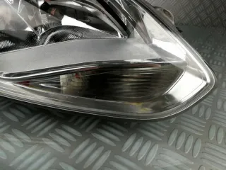 2010-2014 BM51-13W029 BM51-13D154 Фара правая Ford Focus 3 Арт e11737698, вид 3