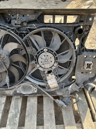  Передняя панель крепления облицовки (телевизор) Audi A6 C6 (S6,RS6) Арт e11736133, вид 12