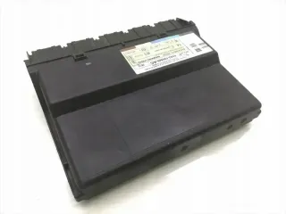 4X43-15K600-AC Блок предохранителей Jaguar X-Type Арт e11734172, вид 4