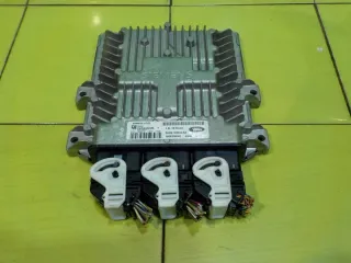 8H4Q-12A650-AA 12A650 8H4Q12A650AA NNW508040 Блок управления двигателем Land Rover Range Rover 5 Арт e11731097