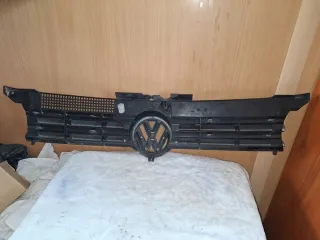 1J0853655D Решетка радиатора Volkswagen Golf 4 Арт e11730352, вид 3