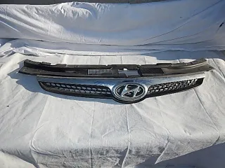 86351-2L000 86351-2l000 Решетка радиатора Hyundai i30 FD Арт e11729736, вид 1