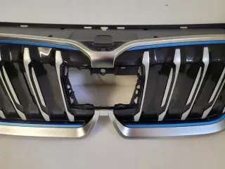 9880307 Решетка радиатора BMW X1 U11 Арт e11729538, вид 4