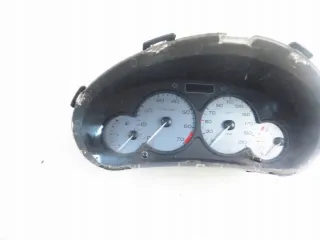 TU5JP4 9652246780 Щиток приборов (приборная панель) Peugeot 2008 Арт e11724812, вид 4