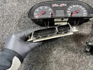 036906032D Блок управления двигателем Volkswagen Golf 5 Арт e11703967, вид 5