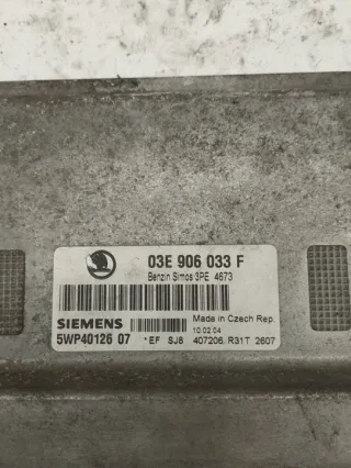 03E906033F Блок управления двигателем Skoda Fabia 1 Арт e11703152, вид 12