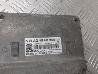 03E906023Q Блок управления двигателем Skoda Fabia 2 Арт e11703126, вид 3