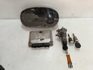 06A906018FR Блок управления двигателем Seat Leon 2 Арт e11703047, вид 1
