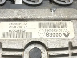 8200283924 LORK-486-16917 Блок управления двигателем Renault Megane 2 Арт e11702723, вид 4