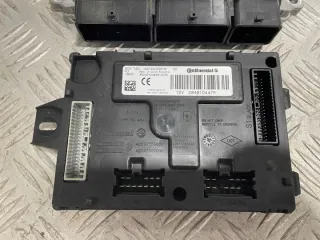 237105499R 284B10447R 231A09514R 285900636R Блок управления двигателем Renault Clio 4 Арт e11702425, вид 4