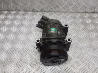 8200037058 Компрессор кондиционера Renault Clio 2 Арт e11702378, вид 4
