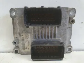 Z12XEP 55557933 Блок управления двигателем Opel Corsa D Арт e11701644, вид 3