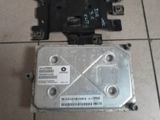 P05150790AC 05150790AC 68172035AE P68172035AE Блок управления двигателем Dodge Durango 3 Арт e11699199, вид 2