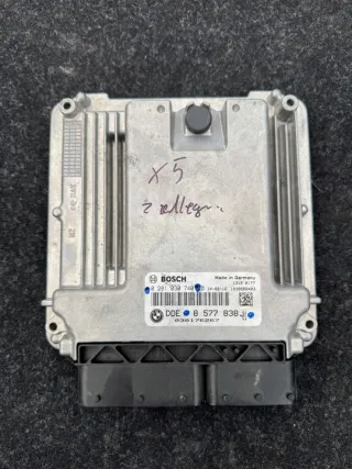 0281030740 Блок управления двигателем BMW X5 F15 Арт e11698682, вид 1