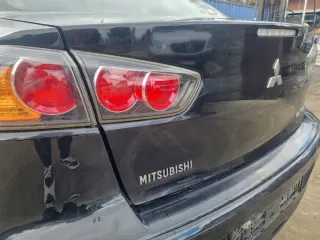 Крышка багажника (дверь 3-5) Mitsubishi Lancer 10 Арт e11694021, вид 4
