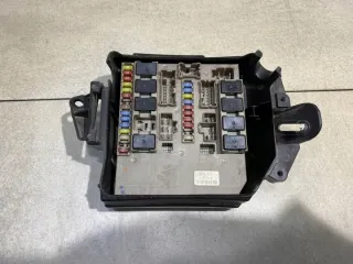 674660A 674-660A Блок предохранителей Renault Clio 3 Арт e11691678, вид 1