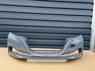 620225SH0H Бампер передний Nissan Leaf 2 Арт e11688623, вид 1