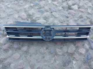 2016-2019 51117354815 Решетка радиатора Volkswagen Tiguan 2 Арт e11686735, вид 1