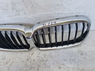 9464219 Решетка радиатора BMW 5 G30/G31 Арт e11684853, вид 3