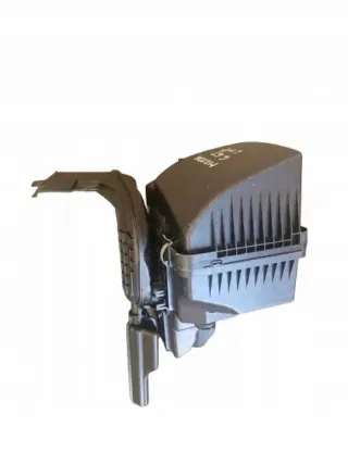 2012-2016 SH01133AY Корпус воздушного фильтра Mazda 3 BM Арт e11681015, вид 1