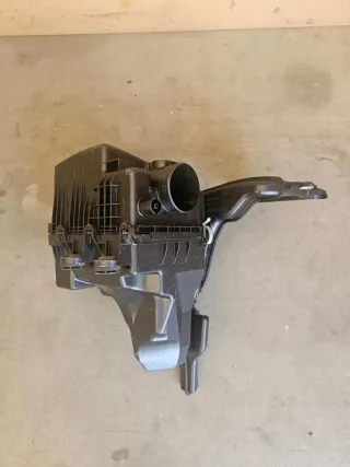 2012-2016 SH01133AY Корпус воздушного фильтра Mazda 3 BM Арт e11681015, вид 6