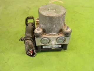 0265800343 0265231379 Блок ABS Subaru Legacy 4 Арт e11677615, вид 1