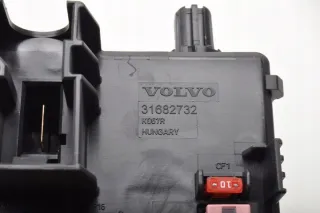 32209198 Блок предохранителей Volvo S60 3 Арт e11672396, вид 11