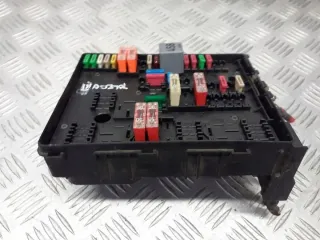 1K0937124K Блок предохранителей Seat Toledo 3 Арт e11672046, вид 1