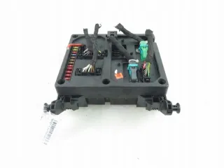 S108145300E Блок предохранителей Seat Alhambra 1 Арт e11672026, вид 4