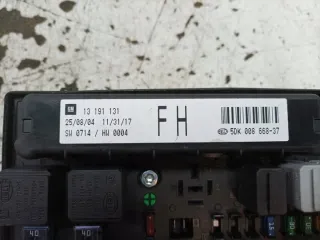 13191131 2004- Блок предохранителей Opel Astra H Арт e11670830, вид 2