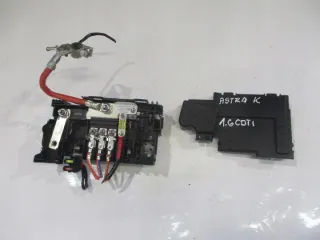 39023243 Блок предохранителей Opel Astra K Арт e11670725, вид 1