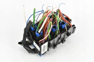 8200900821 8200587121 Блок предохранителей Nissan Juke 2 Арт e11670532, вид 3