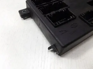 J9C3-14F041-AA Блок предохранителей Jaguar E-PACE Арт e11669471, вид 5