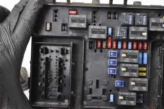 EB3T-14D068-FB Блок предохранителей Ford Ranger 4 Арт e11668921, вид 2