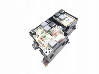 GV4T-14K733-YLA Блок предохранителей Ford Kuga 2 Арт e11668877, вид 1