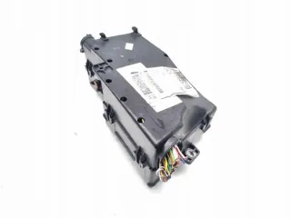 GV4T-14K733-YLA Блок предохранителей Ford Kuga 2 Арт e11668877, вид 5