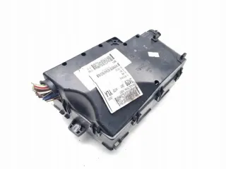 GV4T-14K733-YLA Блок предохранителей Ford Kuga 2 Арт e11668877, вид 6