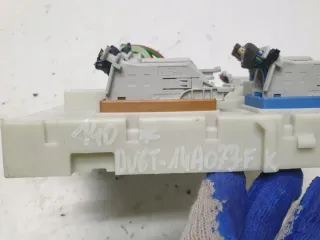 DV6T-14A073-FK Блок предохранителей Ford Kuga 2 Арт e11668875, вид 5