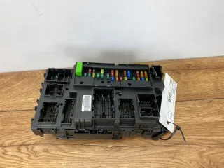LU5T-15604-KAAL Блок предохранителей Ford Explorer 6 Арт e11668777, вид 2