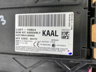 LU5T-15604-KAAL Блок предохранителей Ford Explorer 6 Арт e11668777, вид 5