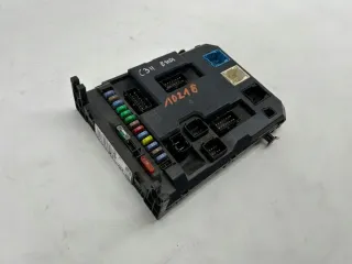 9666952280 Блок предохранителей Citroen C3 2 Арт e11668234, вид 2