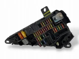 6906558 Блок предохранителей BMW 5 E60/E61 Арт e11667898, вид 1