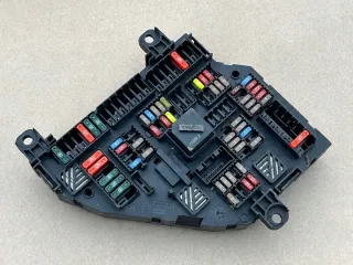 9264923 Parts4You Блок предохранителей BMW 5 F10/F11/GT F07 Арт e11667849, вид 1