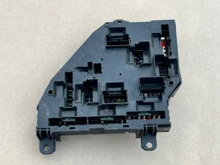9264923 Parts4You Блок предохранителей BMW 5 F10/F11/GT F07 Арт e11667849, вид 2