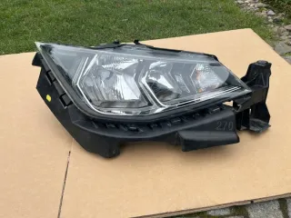 6F1941016A Фара правая Seat Ibiza 5 Арт e11659692, вид 1