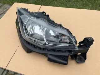 6F1941016A Фара правая Seat Ibiza 5 Арт e11659692, вид 2