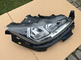 6F1941016A Фара правая Seat Ibiza 5 Арт e11659692, вид 3