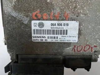 06A906019 Блок управления двигателем Volkswagen Golf 4 Арт e11655189, вид 2